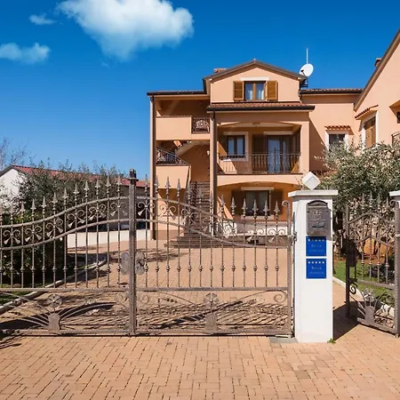 Oliva & Hedera Viridi Apartman *