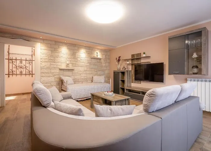 Apartman Oliva & Hedera Viridi Kastelir