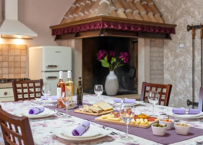 Daire Oliva & Hedera Viridi