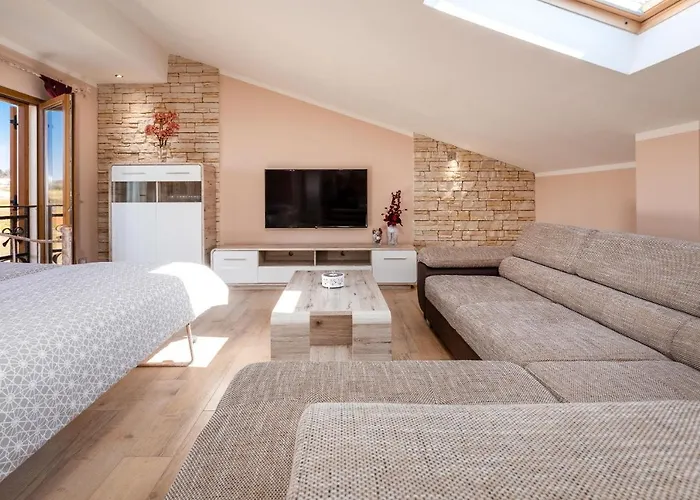 Oliva & Hedera Viridi 아파트 Kaštelir