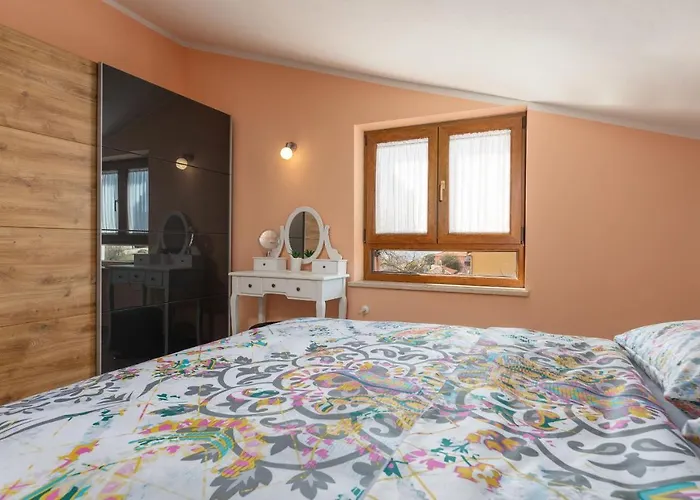 Oliva & Hedera Viridi Kaštelir